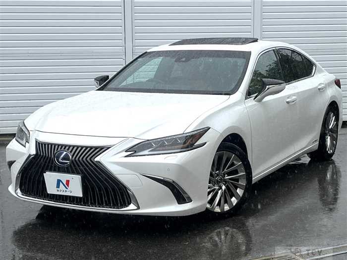 2020 Lexus ES