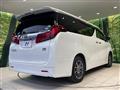 2019 Toyota Alphard Hybrid