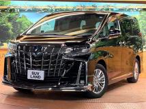 2022 Toyota Alphard Hybrid