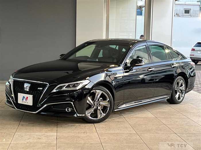 2018 Toyota Crown Hybrid