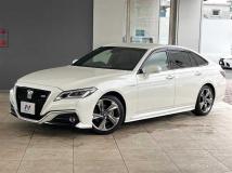 2018 Toyota Crown Hybrid