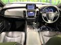 2019 Toyota Crown Hybrid