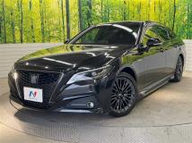 2020 Toyota Crown Hybrid