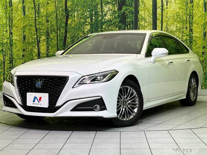 2020 Toyota Crown Hybrid