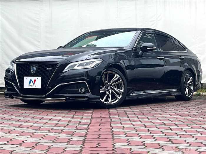 2021 Toyota Crown Hybrid