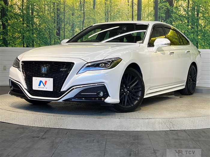 2021 Toyota Crown Hybrid