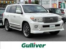 2013 Toyota Land Cruiser