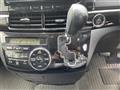 2015 Toyota Estima
