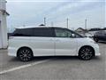 2015 Toyota Estima