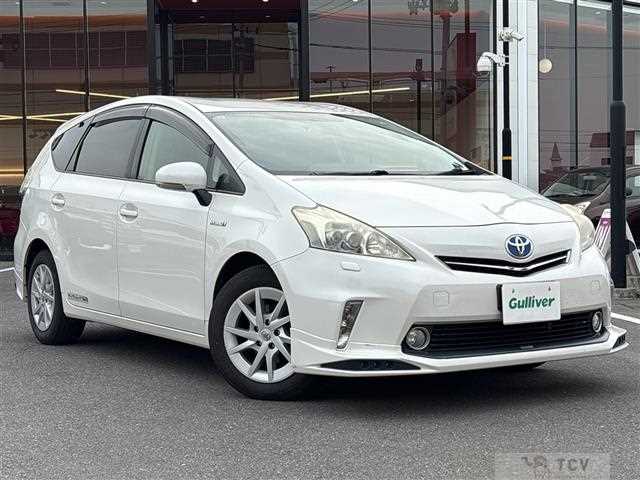 2011 Toyota PRIUS α