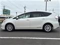 2011 Toyota PRIUS α