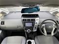 2013 Toyota PRIUS α