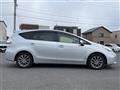 2013 Toyota PRIUS α