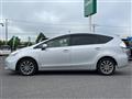2013 Toyota PRIUS α