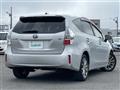 2013 Toyota PRIUS α
