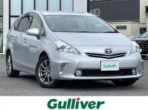 2013 Toyota PRIUS α