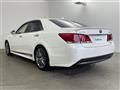 2013 Toyota Crown Hybrid