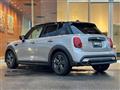 2022 BMW MINI