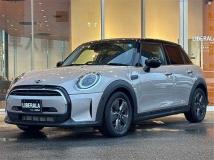 2022 BMW MINI