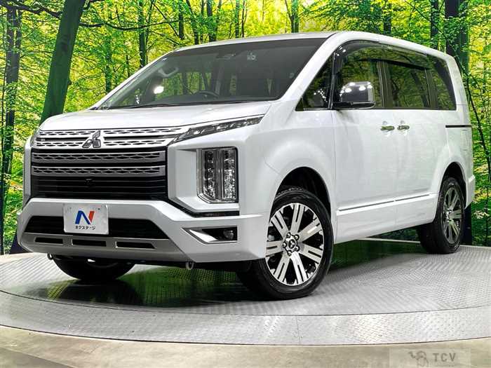 2024 Mitsubishi Delica D5