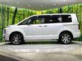 2024 Mitsubishi Delica D5