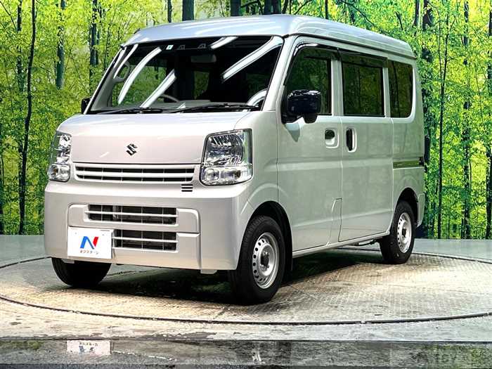 2022 Suzuki Every