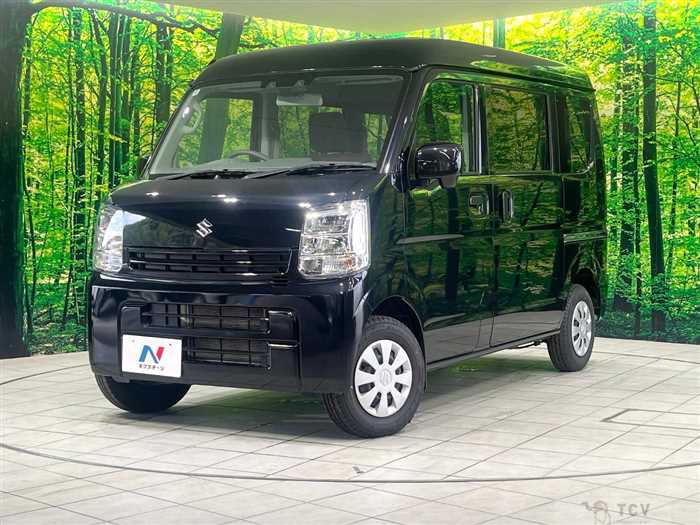 2025 Suzuki Every