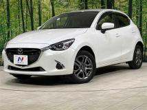 2017 Mazda Demio