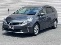 2011 Toyota PRIUS α