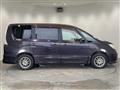 2011 Nissan Serena