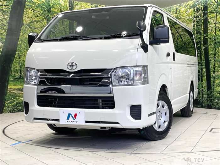 2022 Toyota Hiace Van