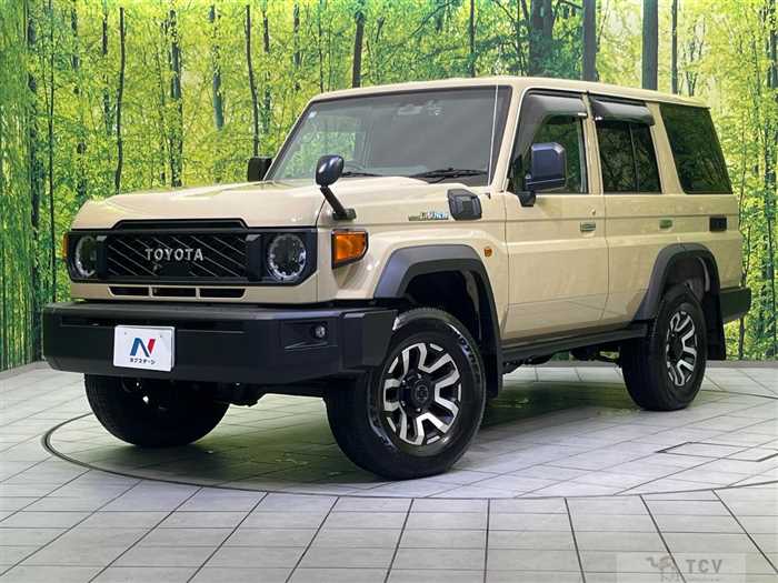 2025 Toyota Landcruiser 70