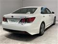 2016 Toyota Crown Hybrid