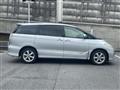 2012 Toyota Estima Hybrid