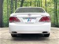 2011 Toyota Crown