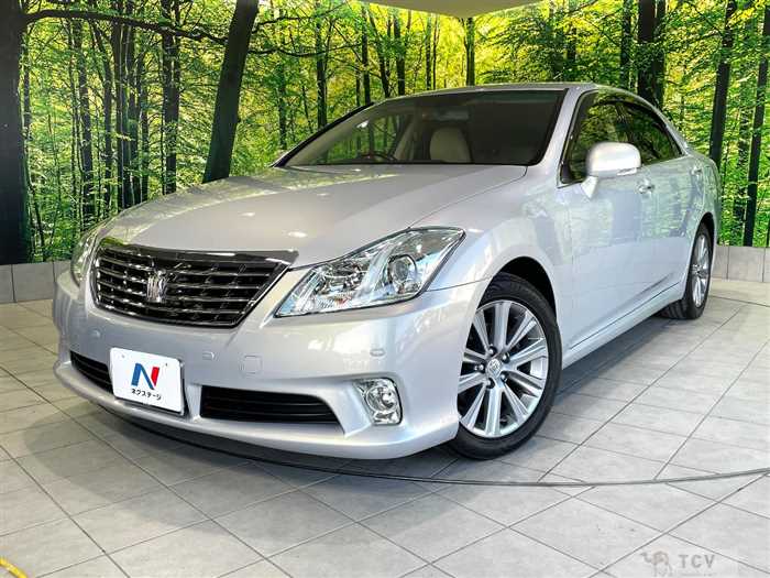 2011 Toyota Crown