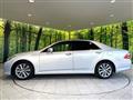 2011 Toyota Crown
