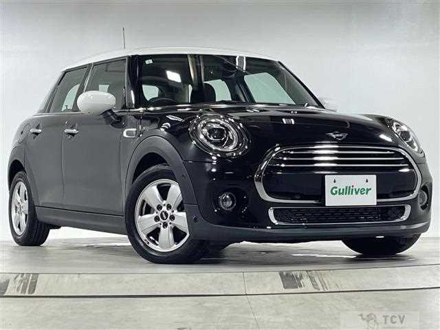2021 BMW MINI