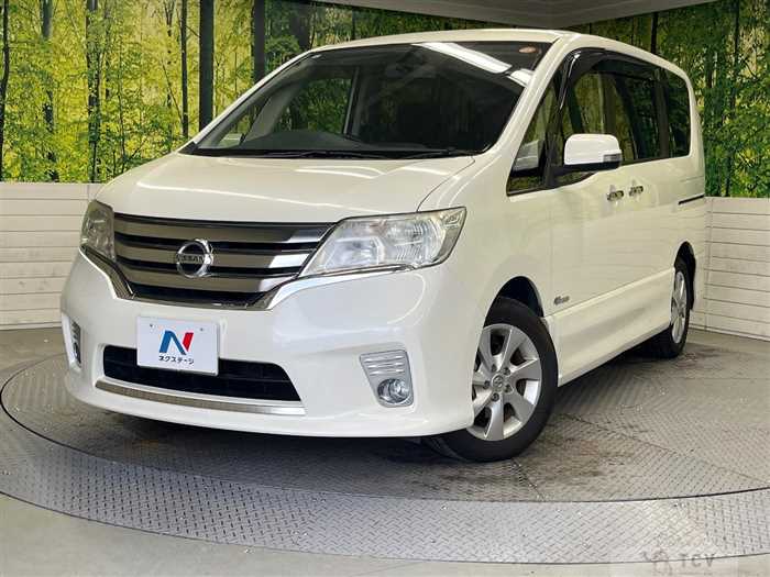 2013 Nissan Serena
