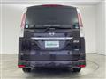 2011 Nissan Serena