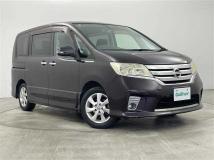 2011 Nissan Serena