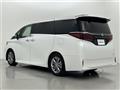 2024 Toyota Alphard Hybrid