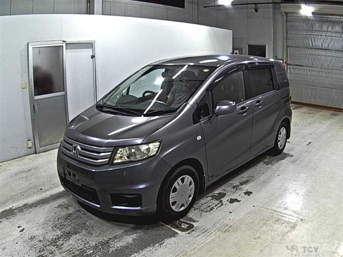 2011 Honda Freed Spike