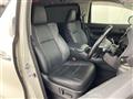2019 Toyota Alphard Hybrid