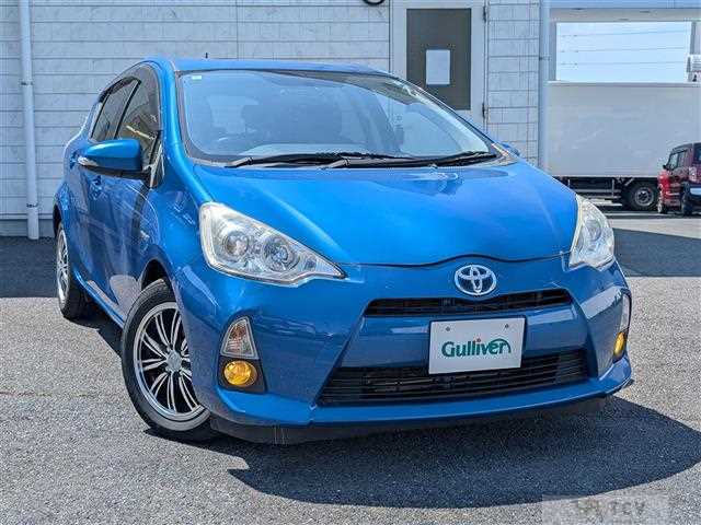 2012 Toyota AQUA