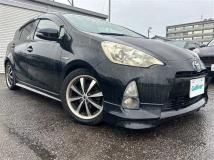 2013 Toyota AQUA