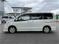 2009 Nissan Serena