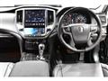 2015 Toyota Crown Athlete Series