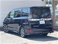 2017 Toyota Voxy