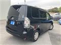 2009 Toyota Voxy